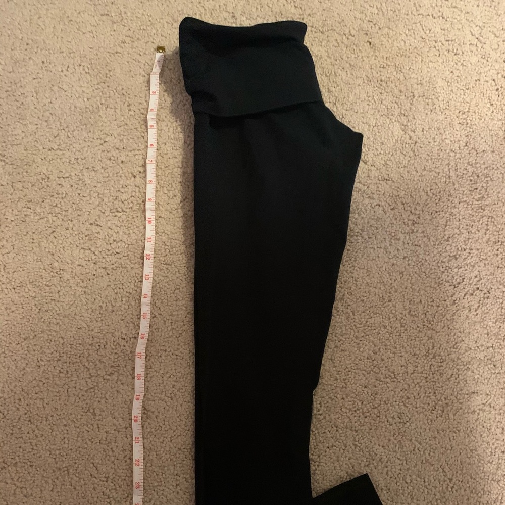 Victoria’s Secret PINK yoga leggings
